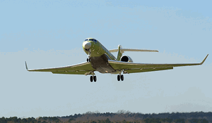 The fifth Gulfstream G650 flight-test aircraft on its maiden flight. (Gulfstream Aerospace Corporation)